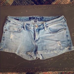Cut Off Jean Short